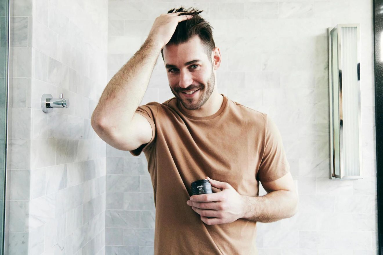 How to Use Pomade: A Simple Guide