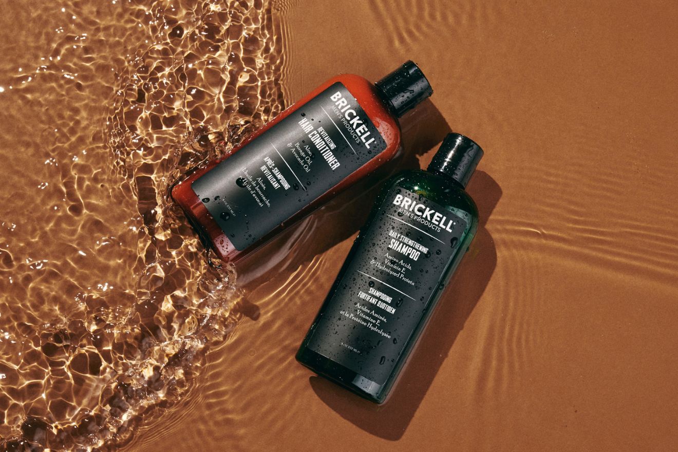 How to Use Shampoo and Conditioner